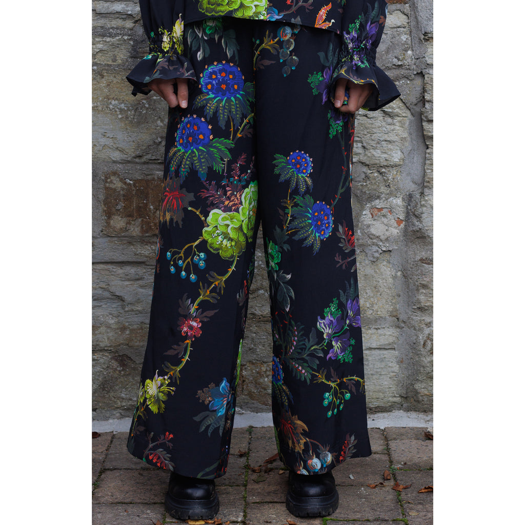 Pluto Trousers in Witchflower
