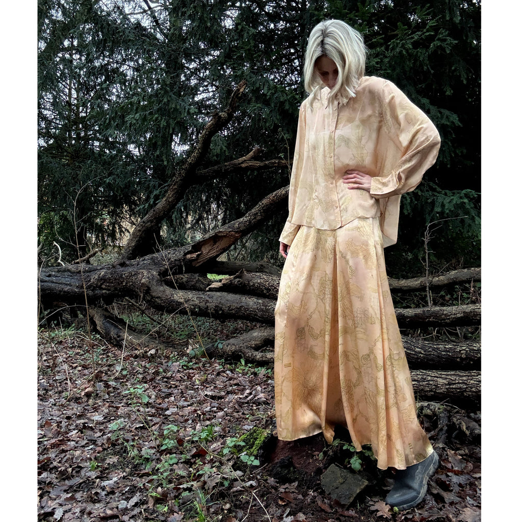 Heath Skirt in 200 year old Lilly print