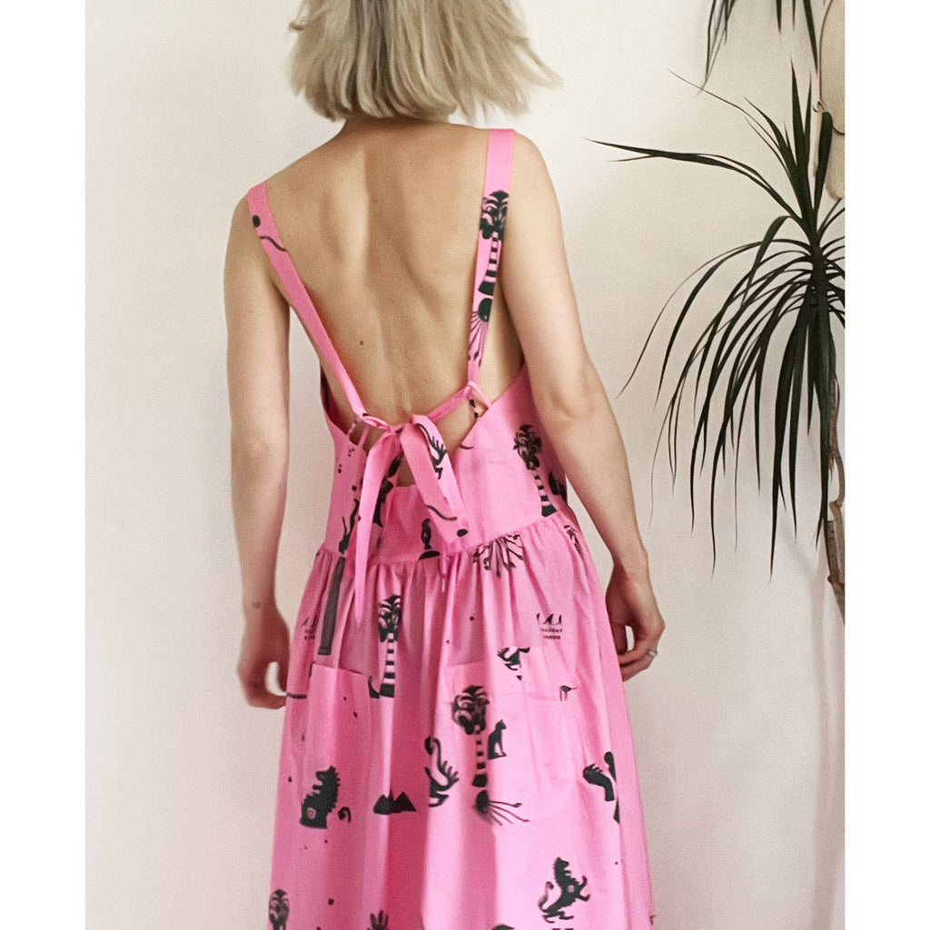 Buto Dress in Ancient Hearts Pink / cotton