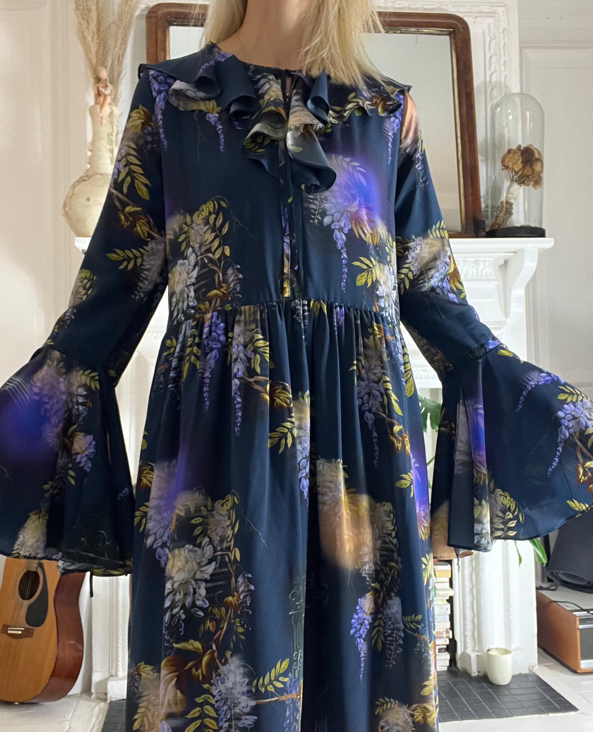 Morhav silk dress in Wisteria print