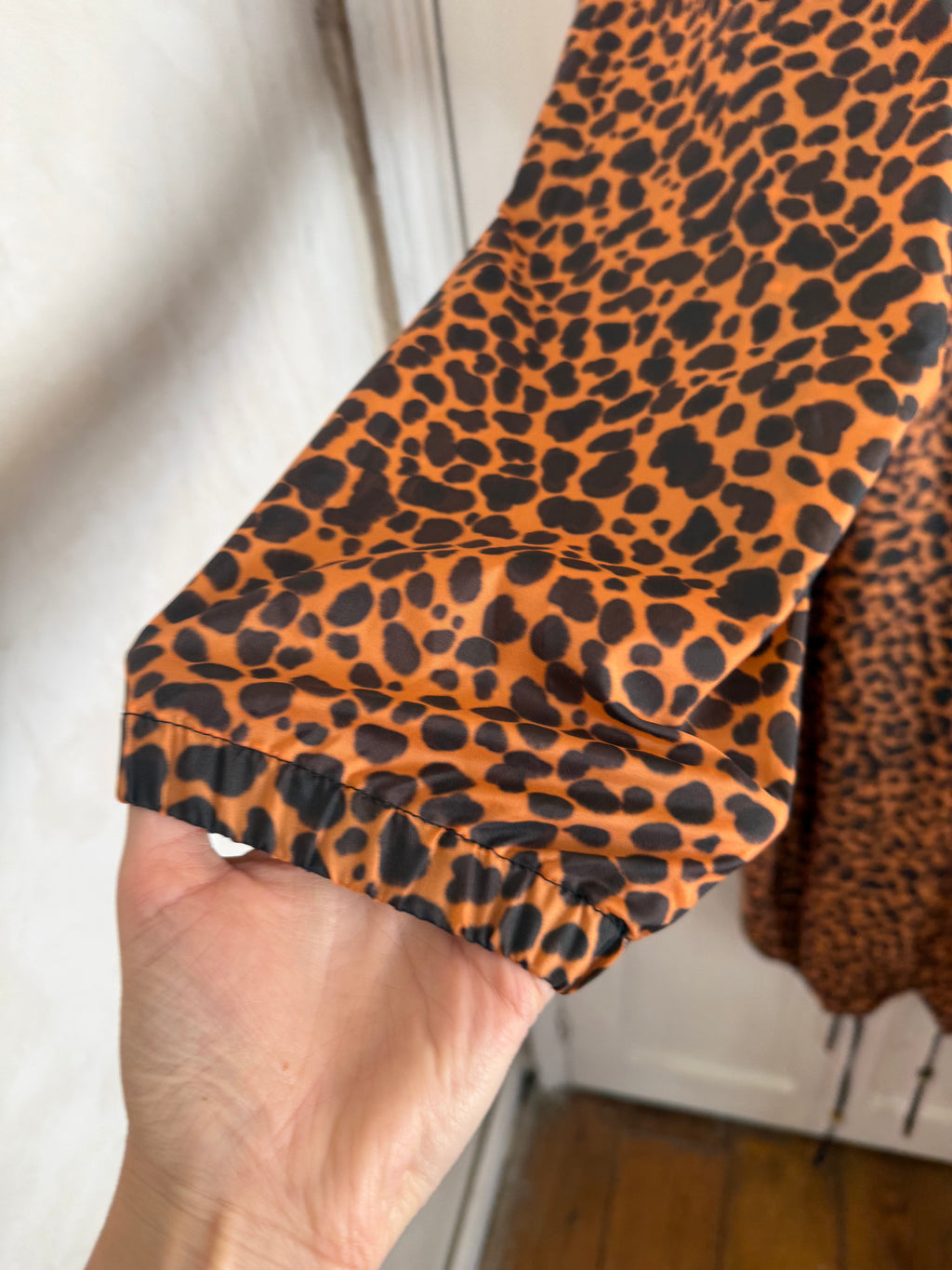 JUNE SAMPLE SALE skin print lightweight parker, Medium / large