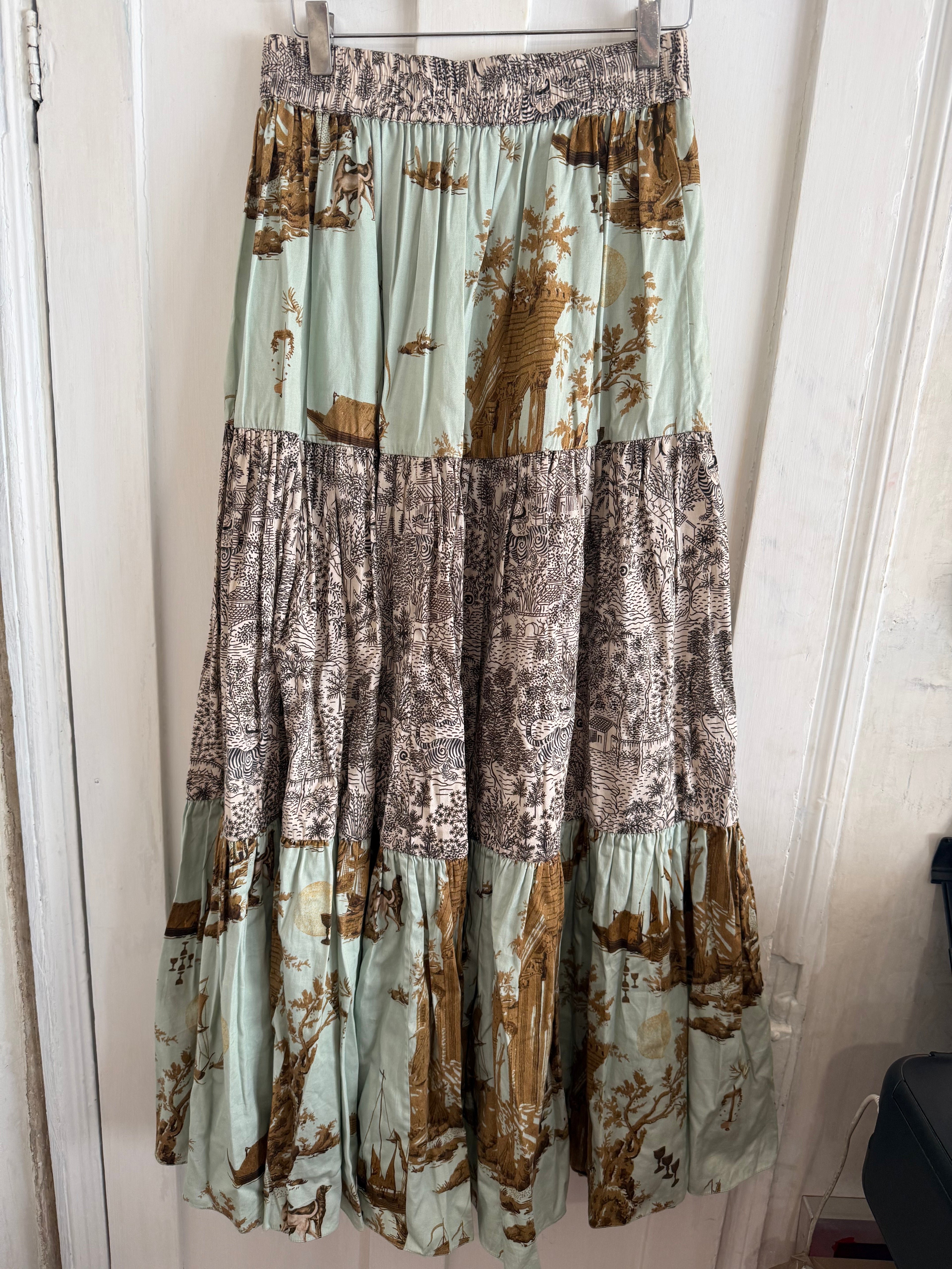 JUNE SAMPLE SALE cotton print mix skirt. S-M
