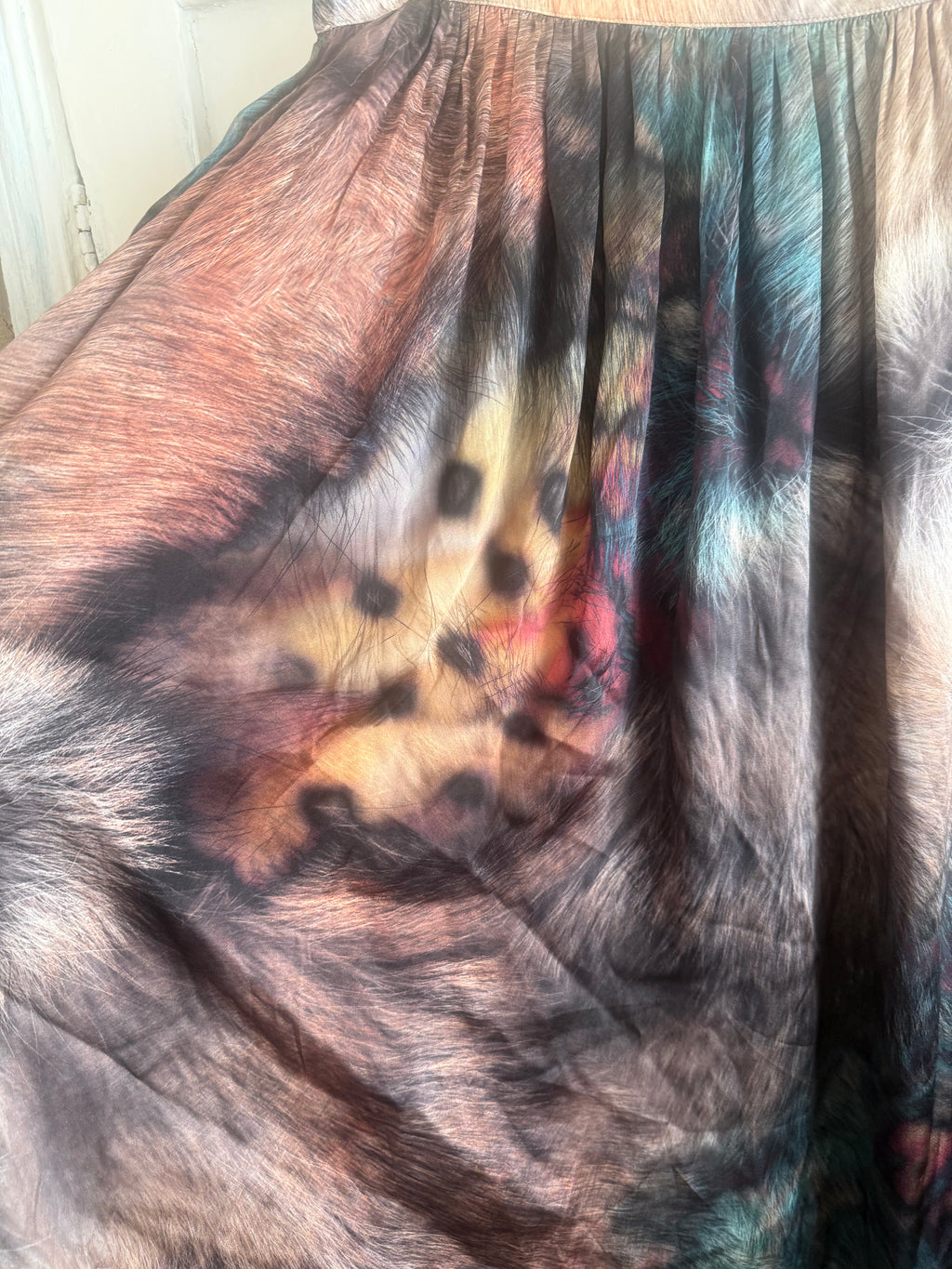 JUNE SAMPLE SALE silk reindeer skirt M