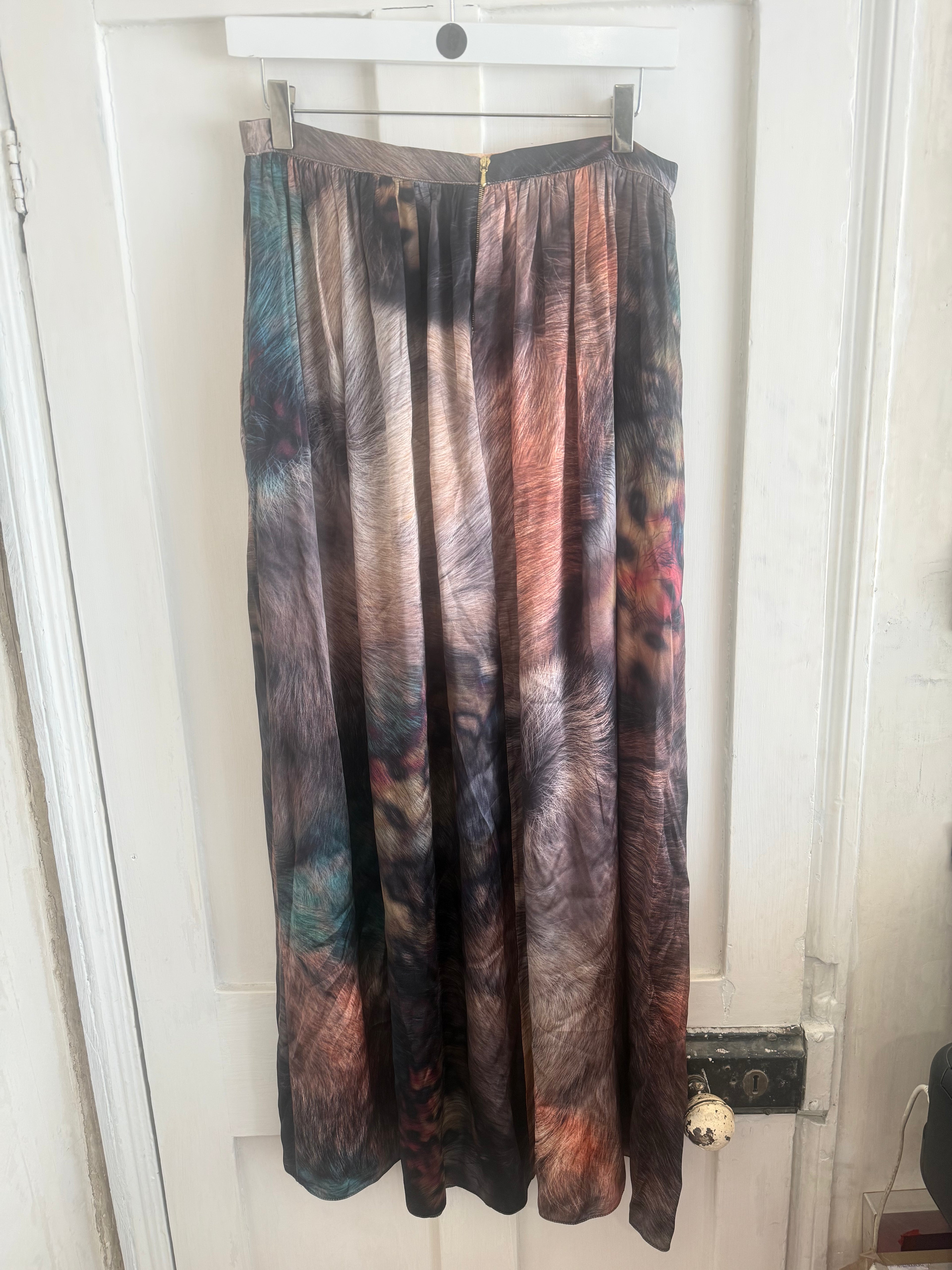JUNE SAMPLE SALE silk reindeer skirt M