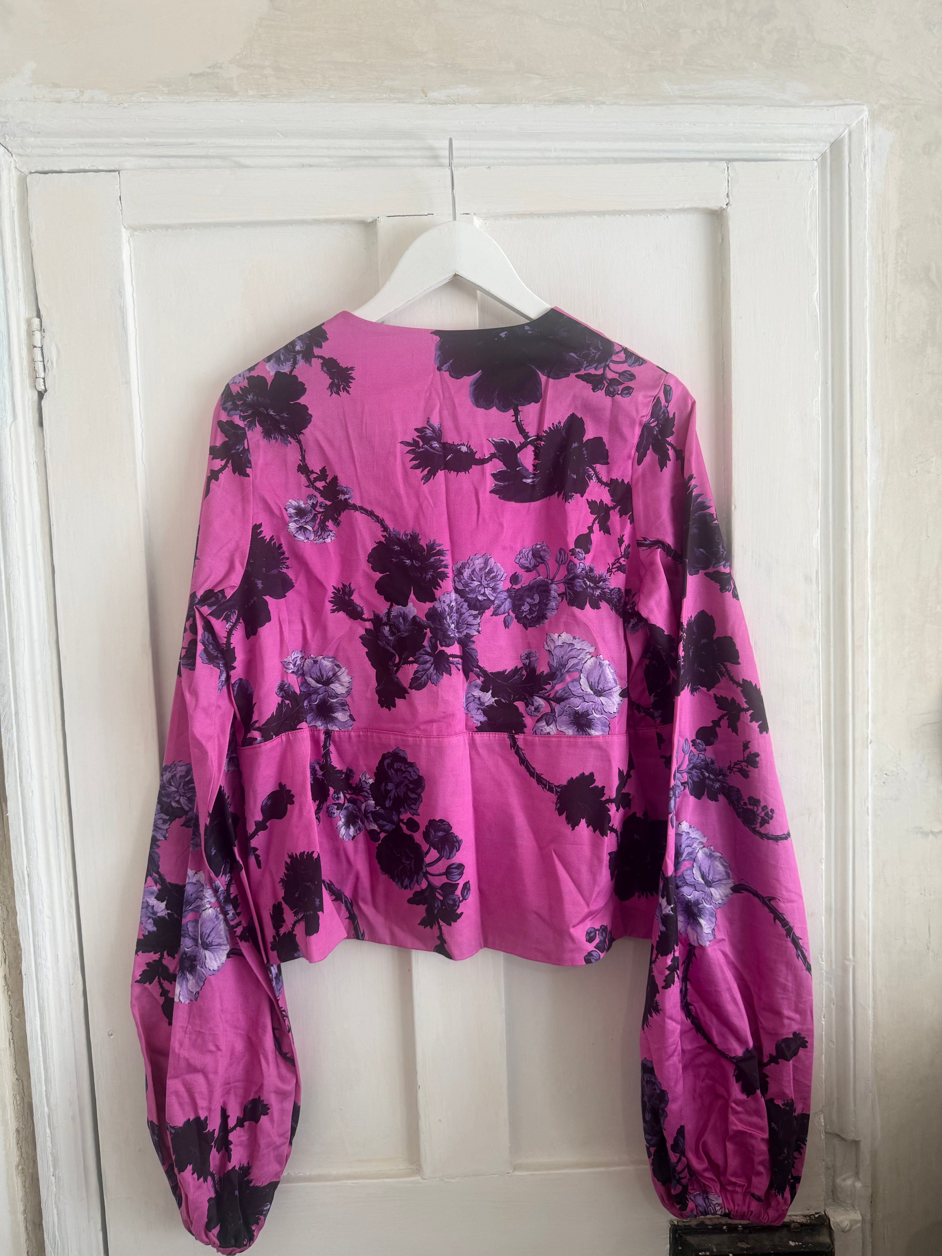 JUNE SAMPLE SALE cotton gothic floral top m