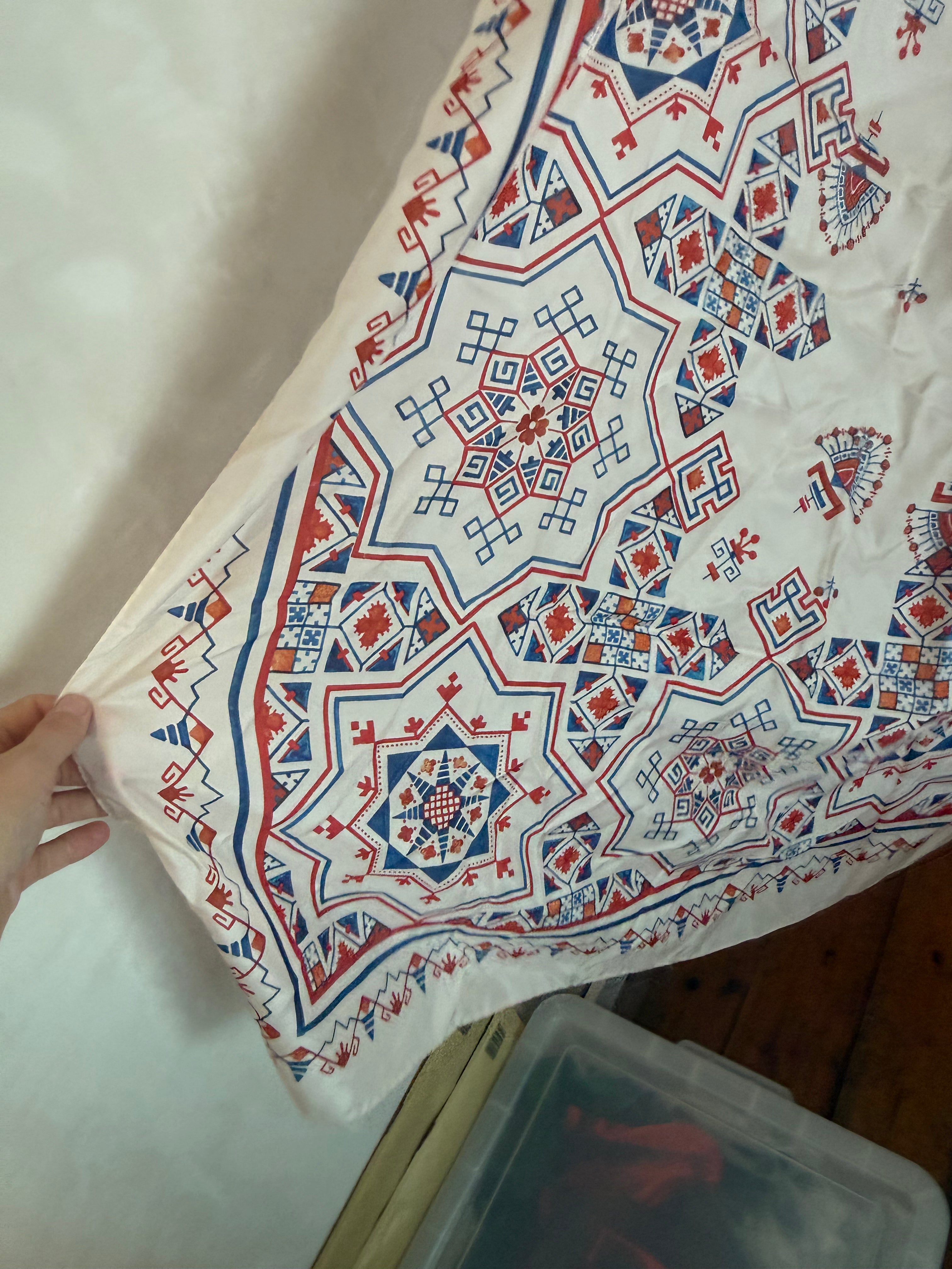 JUNE SAMPLE SALE Puzzle