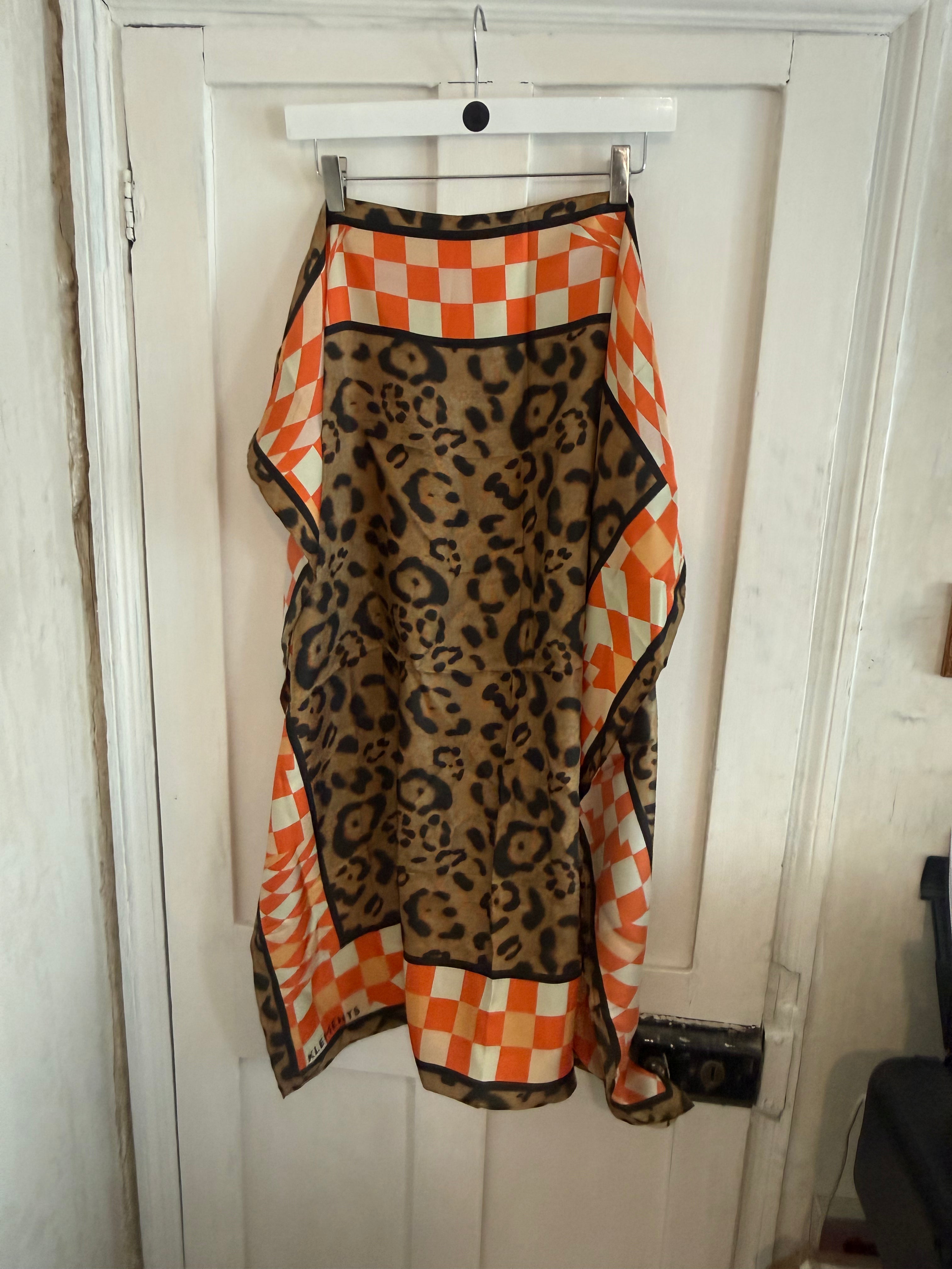 JUNE SAMPLE SALE silk twil 90cm scarf sample
