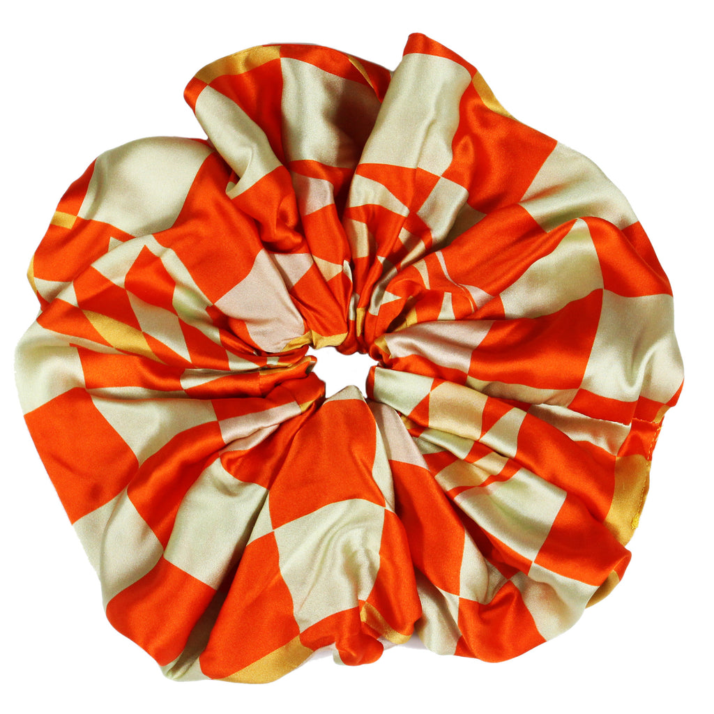 Labrynth Giant Scrunchie