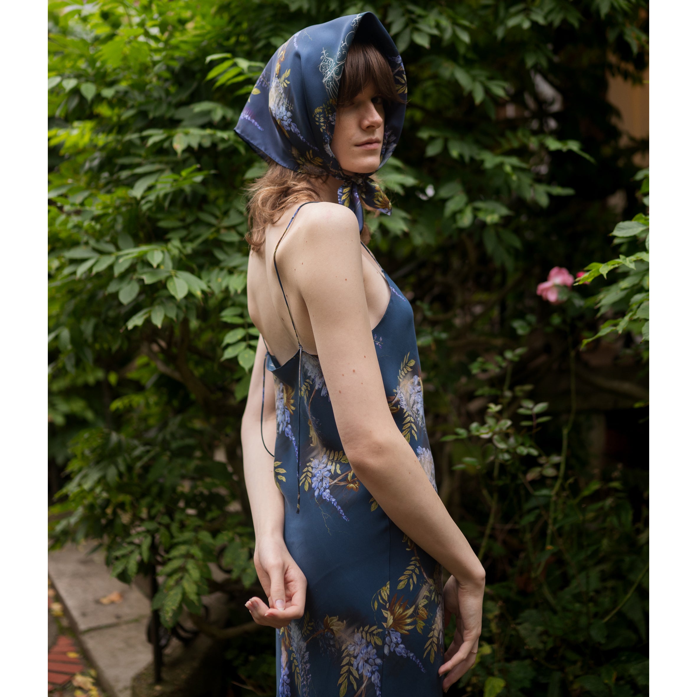 Wisteria scarf (two size options)