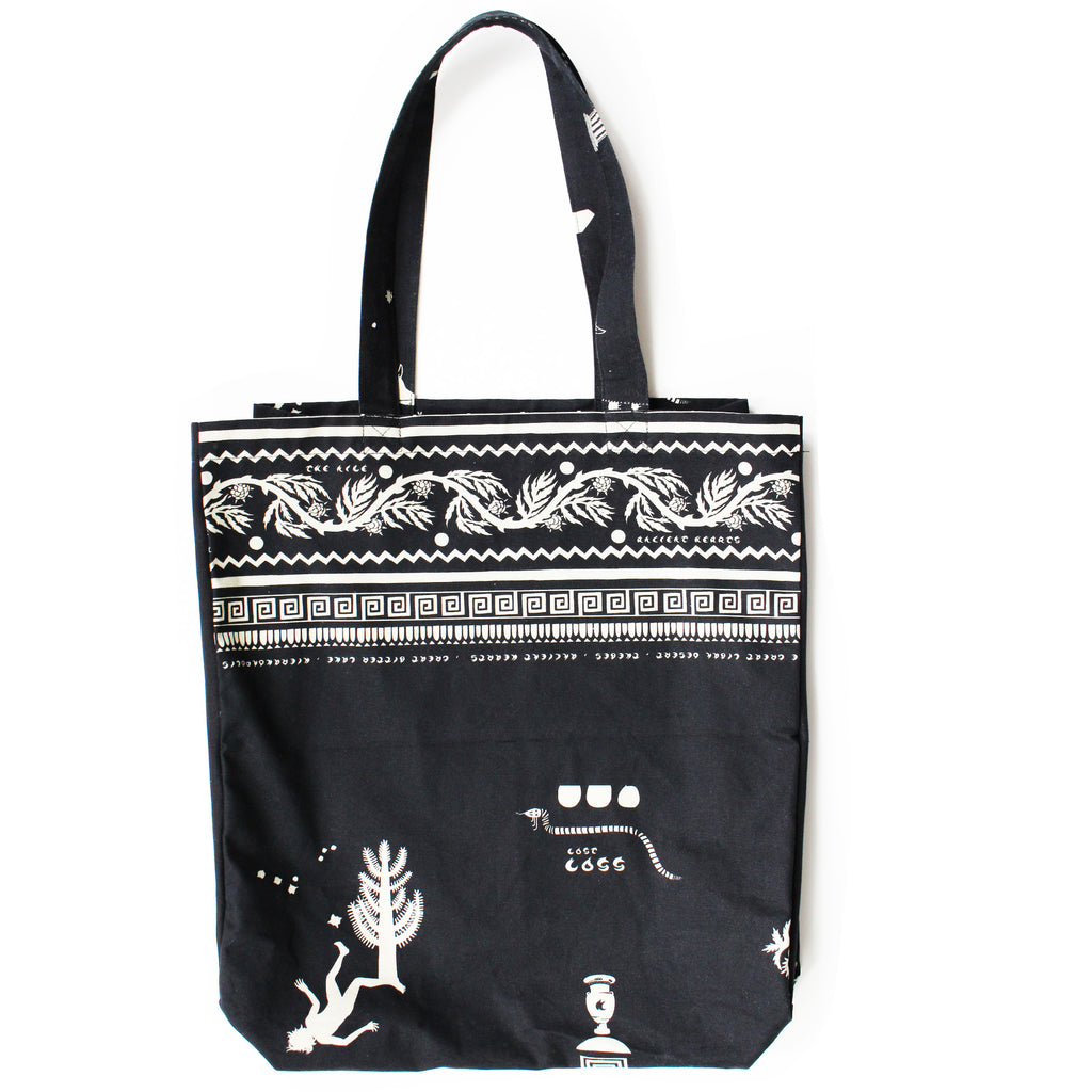 Ancient hearts Tote bag