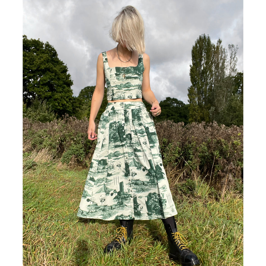 Eddie Cotton Skirt Doomed voyage print in Seaweed and Putty