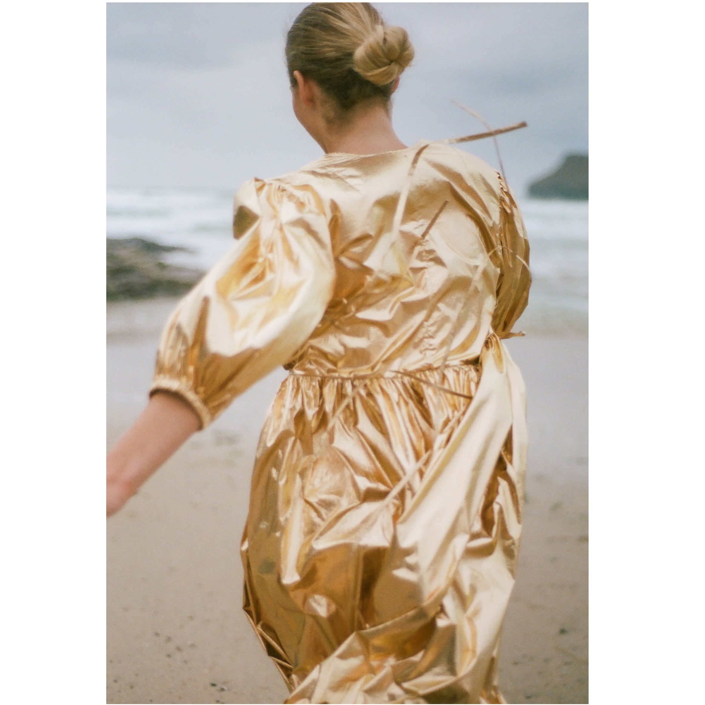 Georgie wrap dress disco Gold