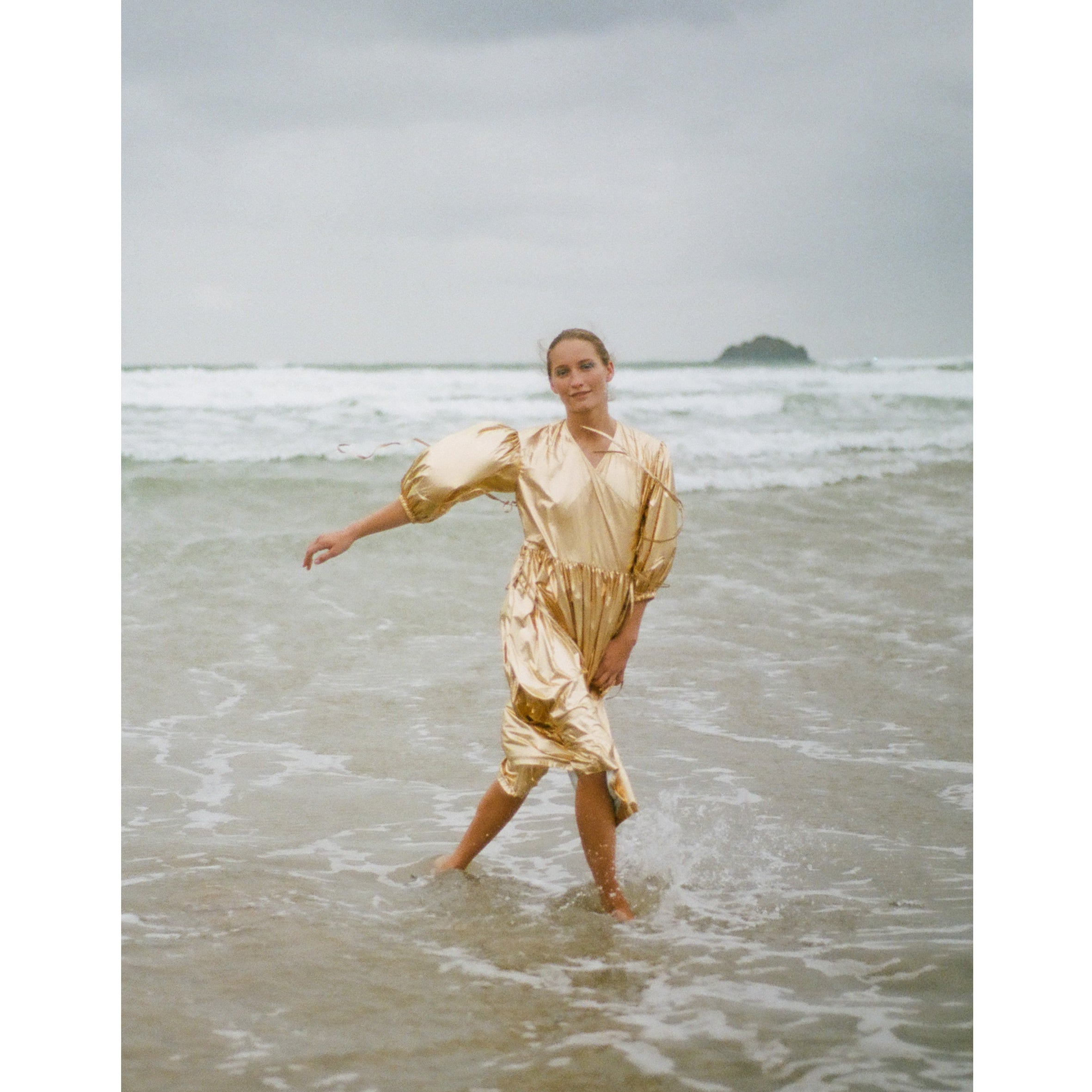 Georgie wrap dress disco Gold